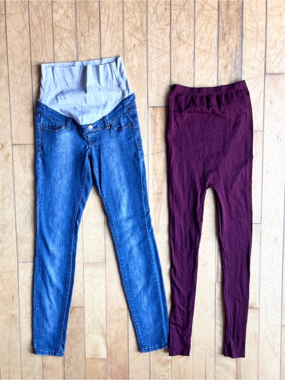 Thyme Maternity Leggings And Classic Blue Over‑Belly Jeans Size XXS